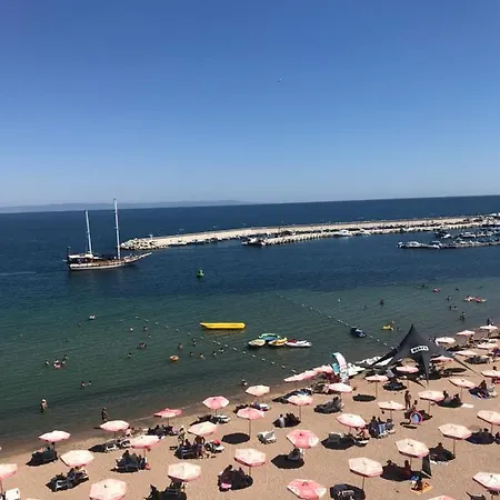 Maria 2 2* צ'רנומורץ